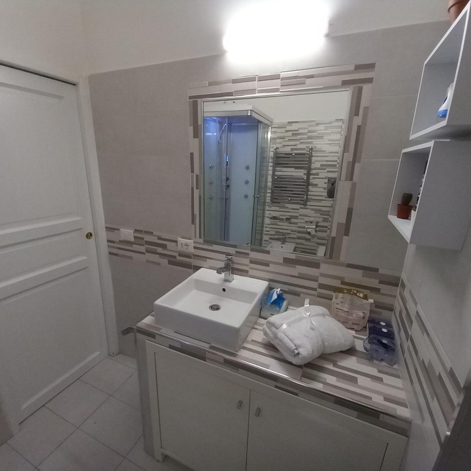 A Casa Di Lori Apartment Палермо Екстериор снимка